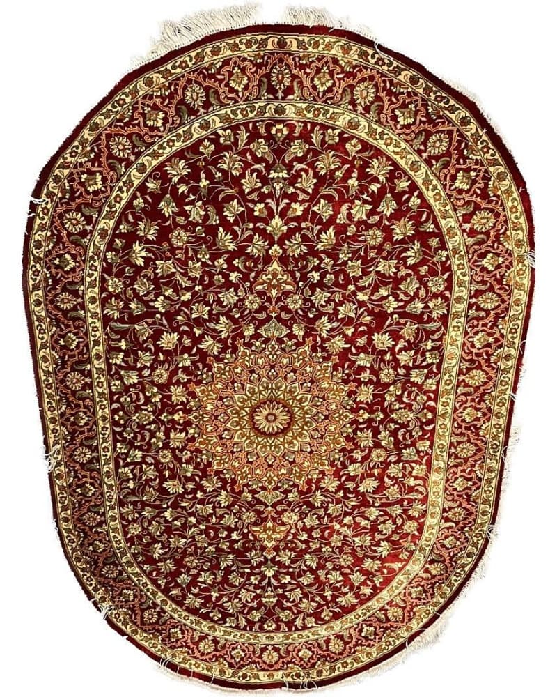 Qum Silk view 2