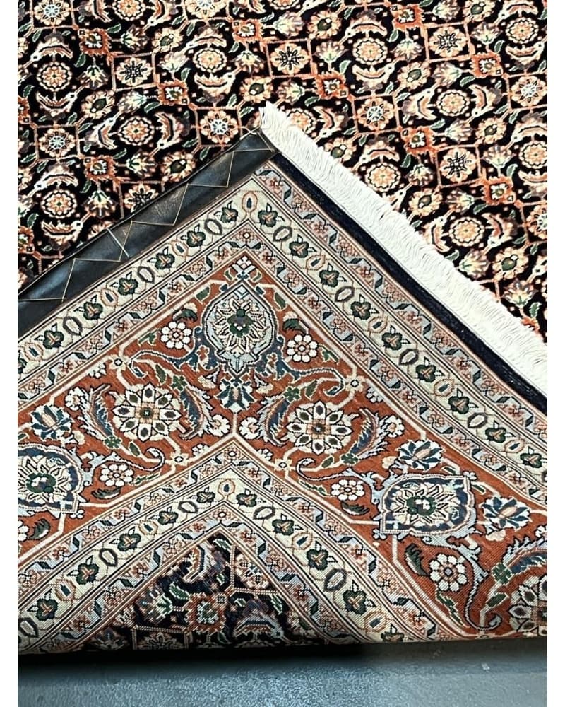 Tabriz Wool & Silk view 4