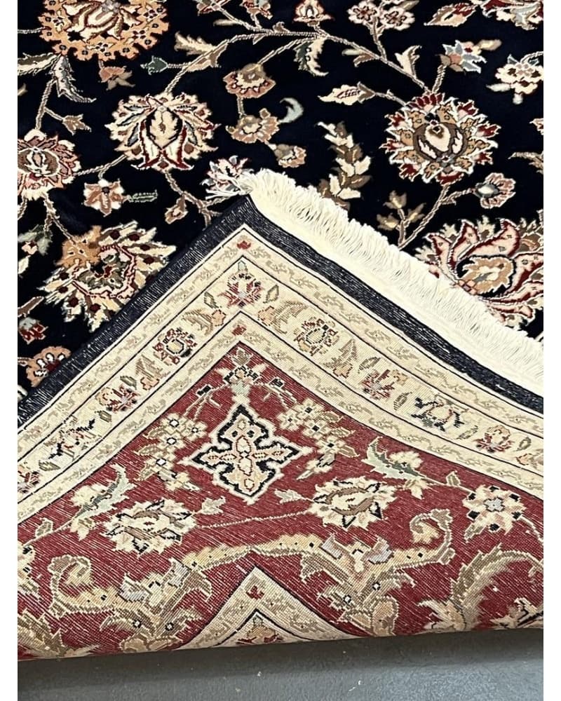 Tabriz Design Wool & Silk view 4