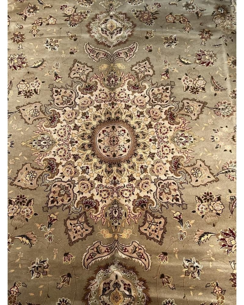 Tabriz Design Wool & Silk view 3