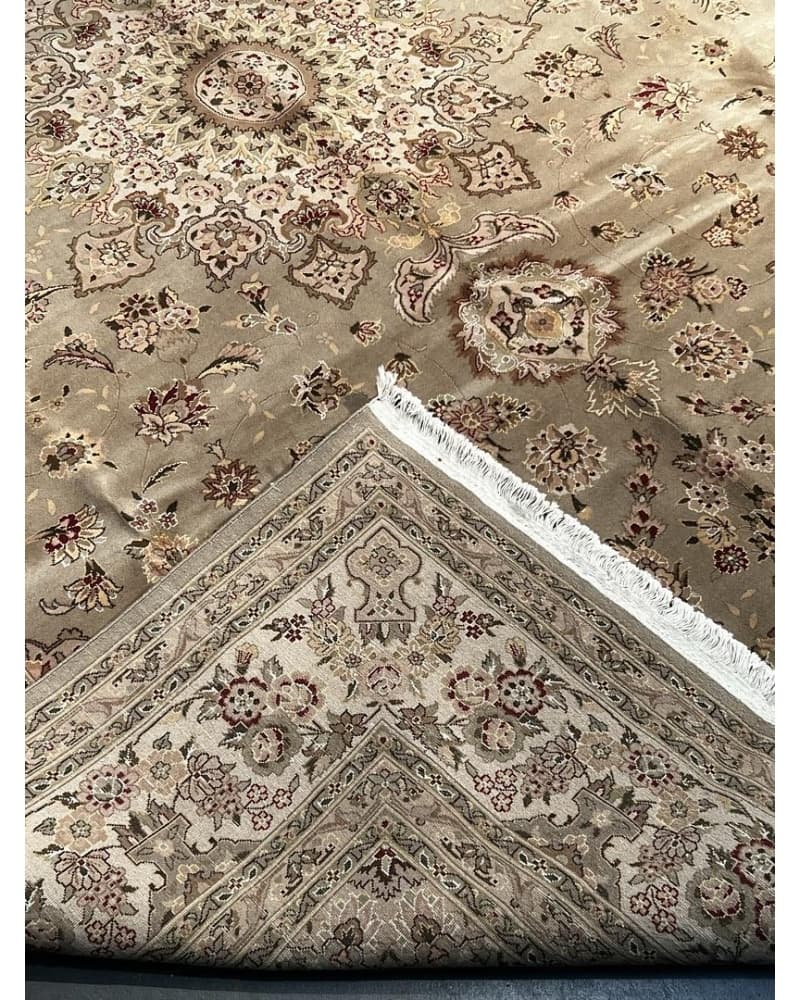 Tabriz Design Wool & Silk view 4