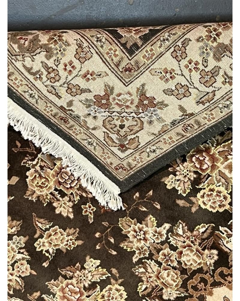 Tabriz Design Wool & Silk view 4