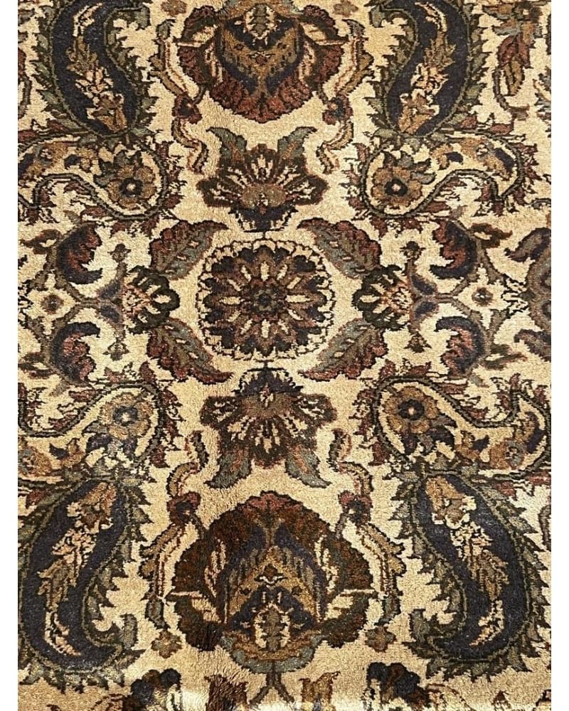 Khorasan Wool view 3