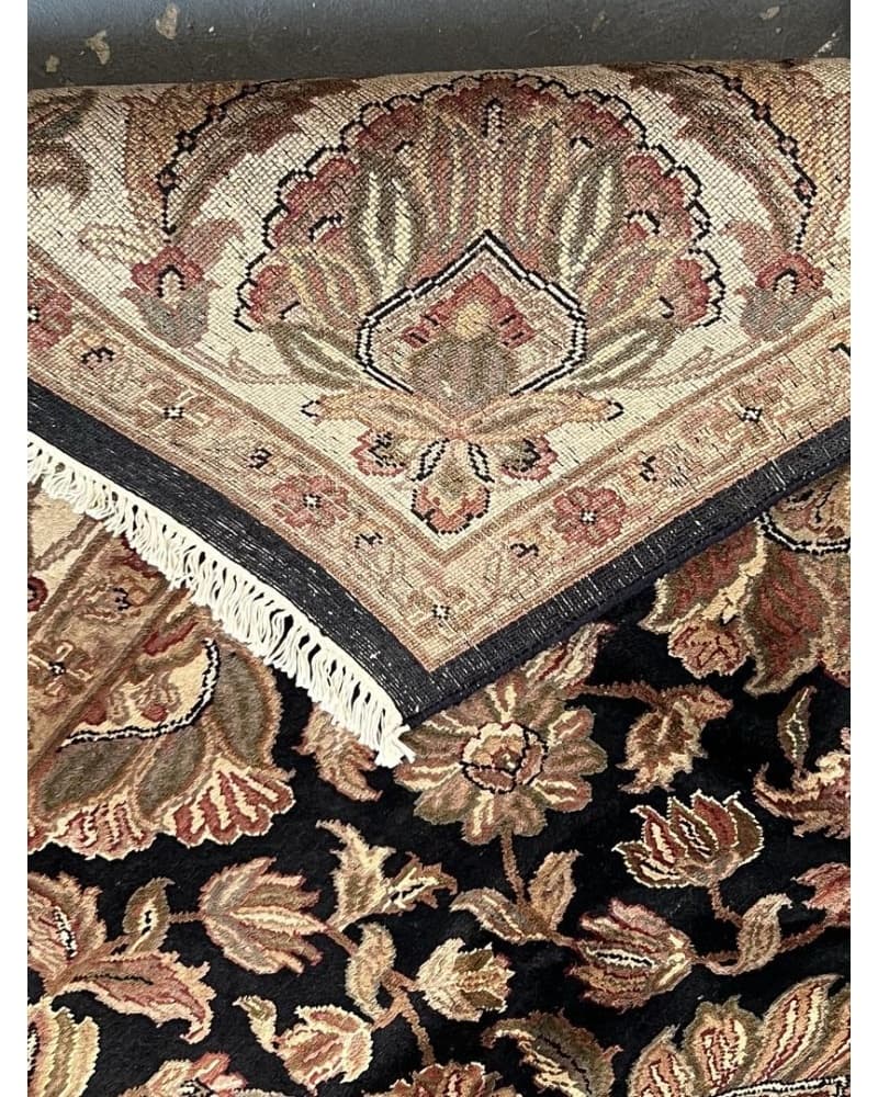 Khorasan Wool view 4