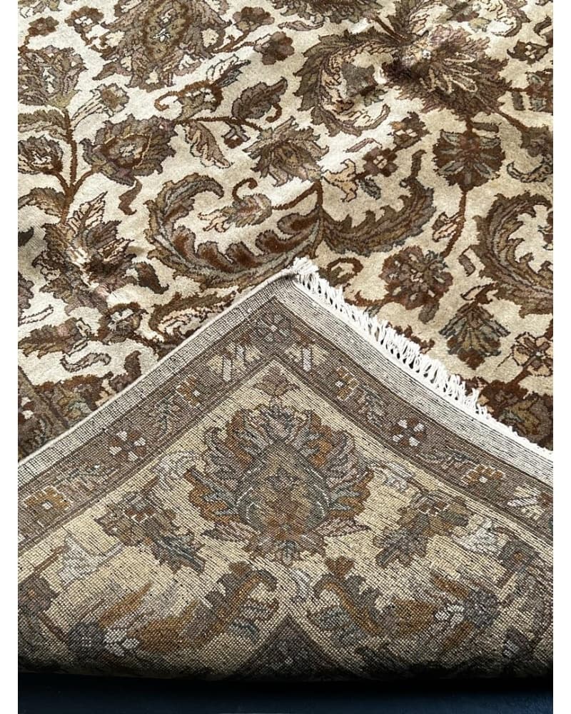 Khorasan Wool view 4