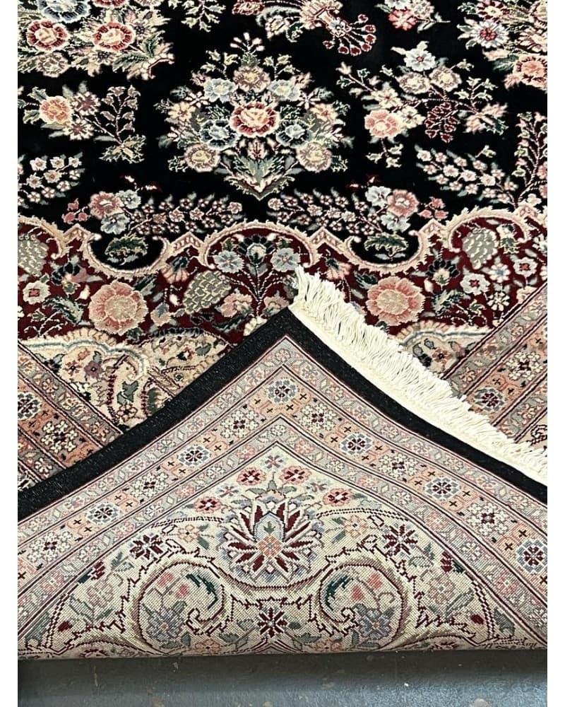 Qum Wool & Silk view 4