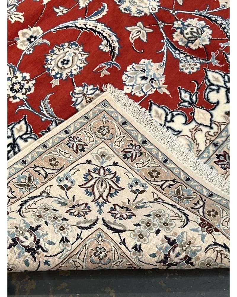 Nain Wool & Silk view 4