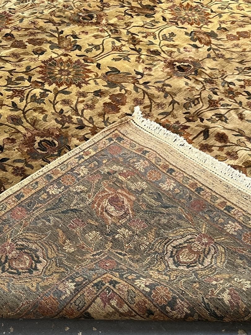 Khorasan Wool view 4