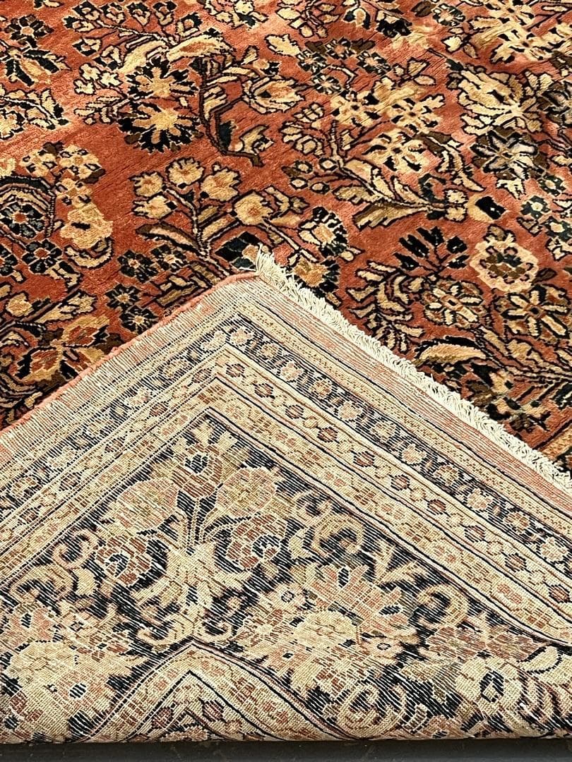 Old Sarouk Wool view 4