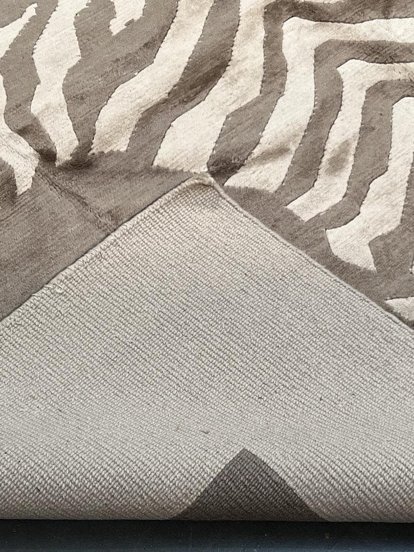 Tibetian Wool view 4