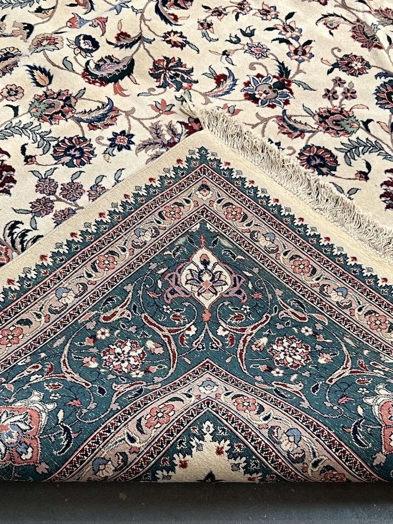 Kashan Wool & Silk view 4