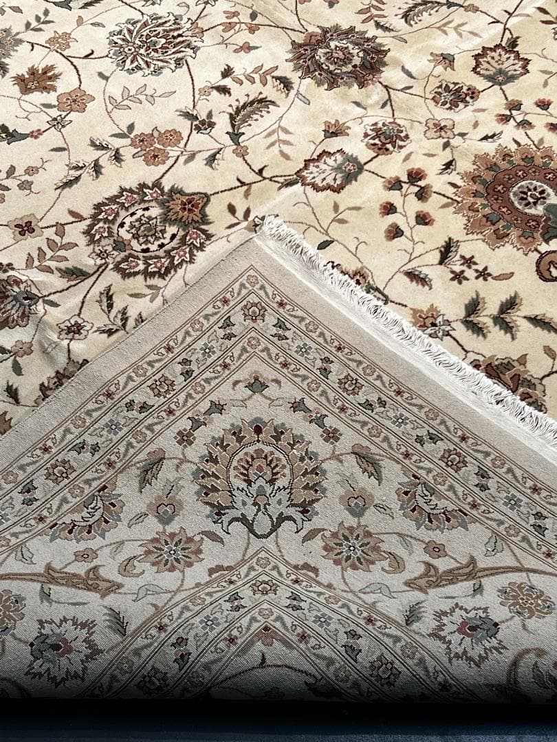 Kashan Wool & Silk view 4