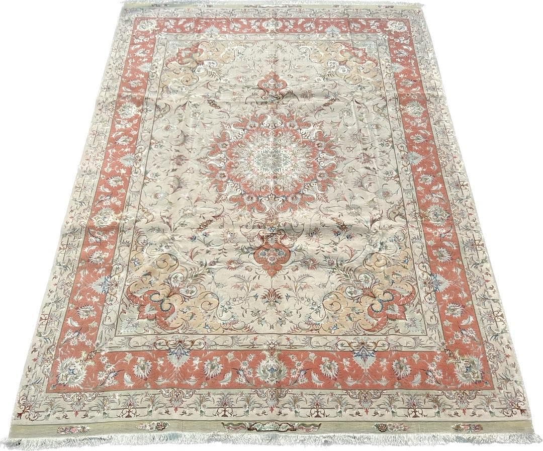 Tabriz Wool & Silk view 2