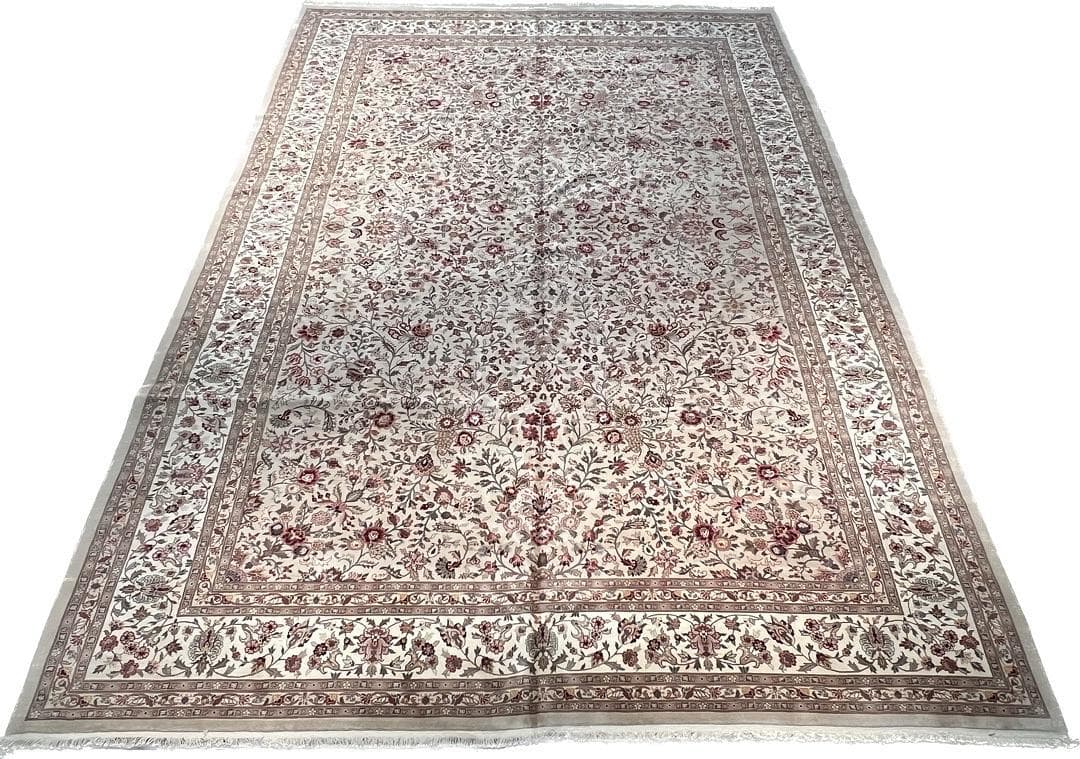 Kashan Wool & Silk view 2