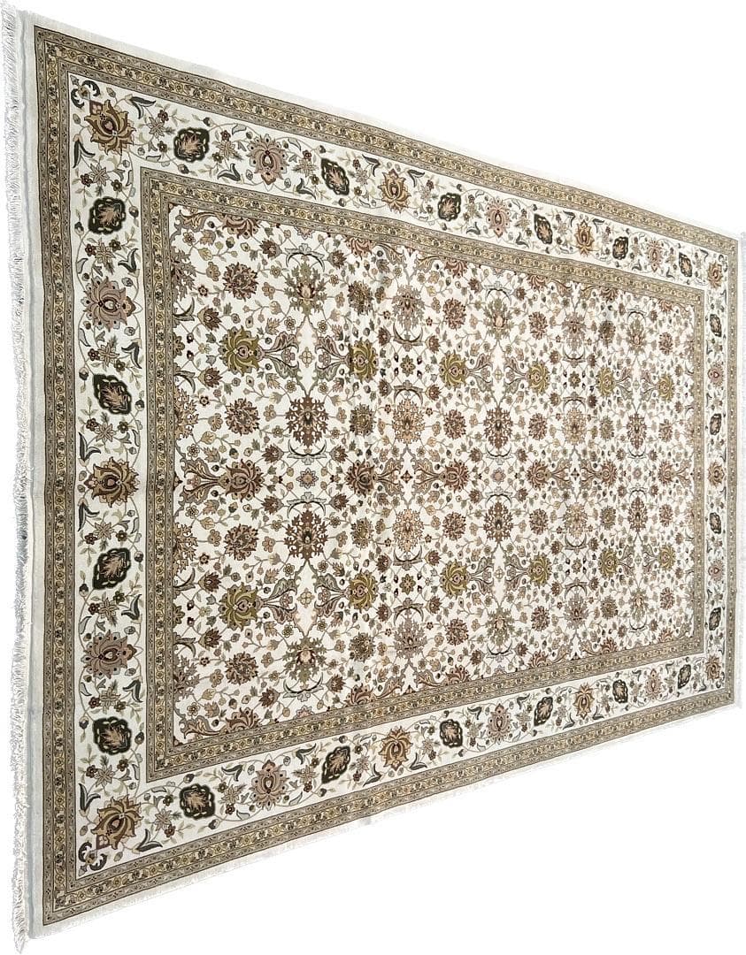 Kashan Wool & Silk view 2