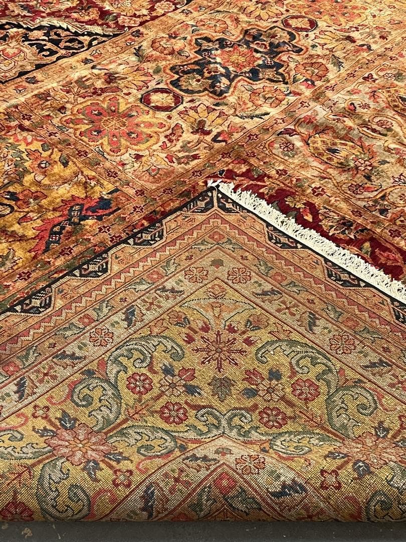 Khorasan Wool view 4