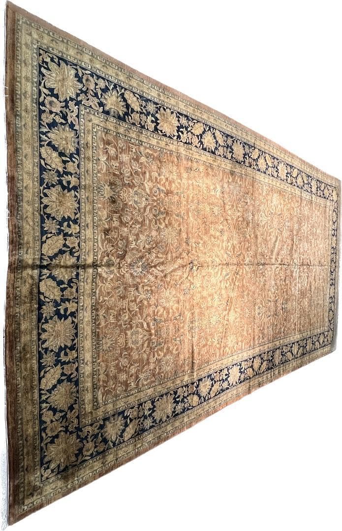 Khorasan Wool view 2