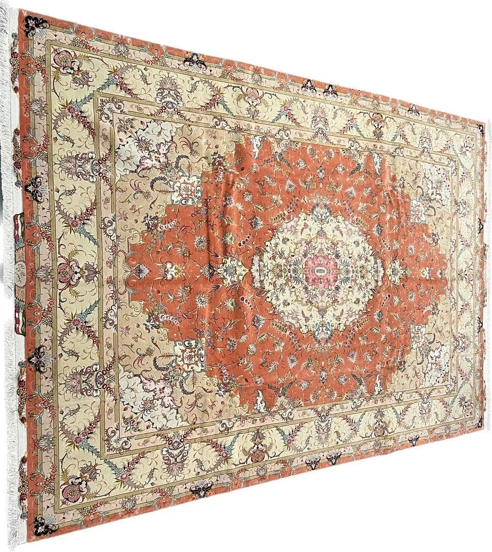 Tabriz Wool & Silk view 2