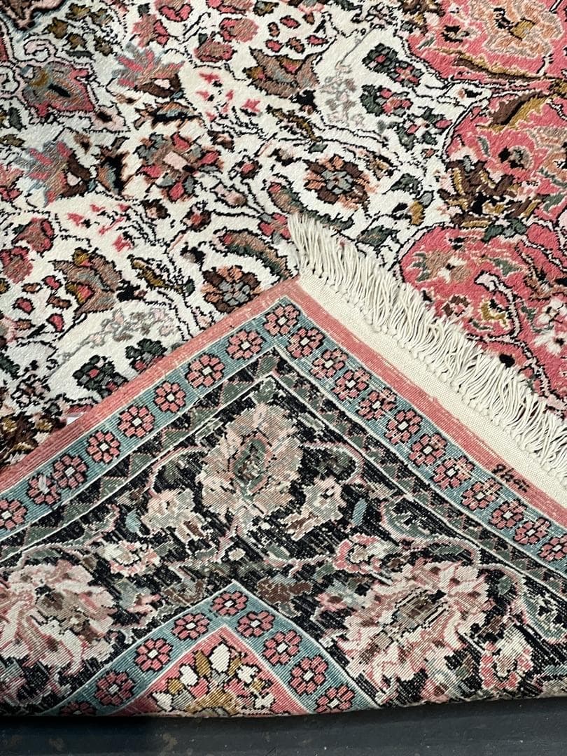 Isfahan Wool view 4