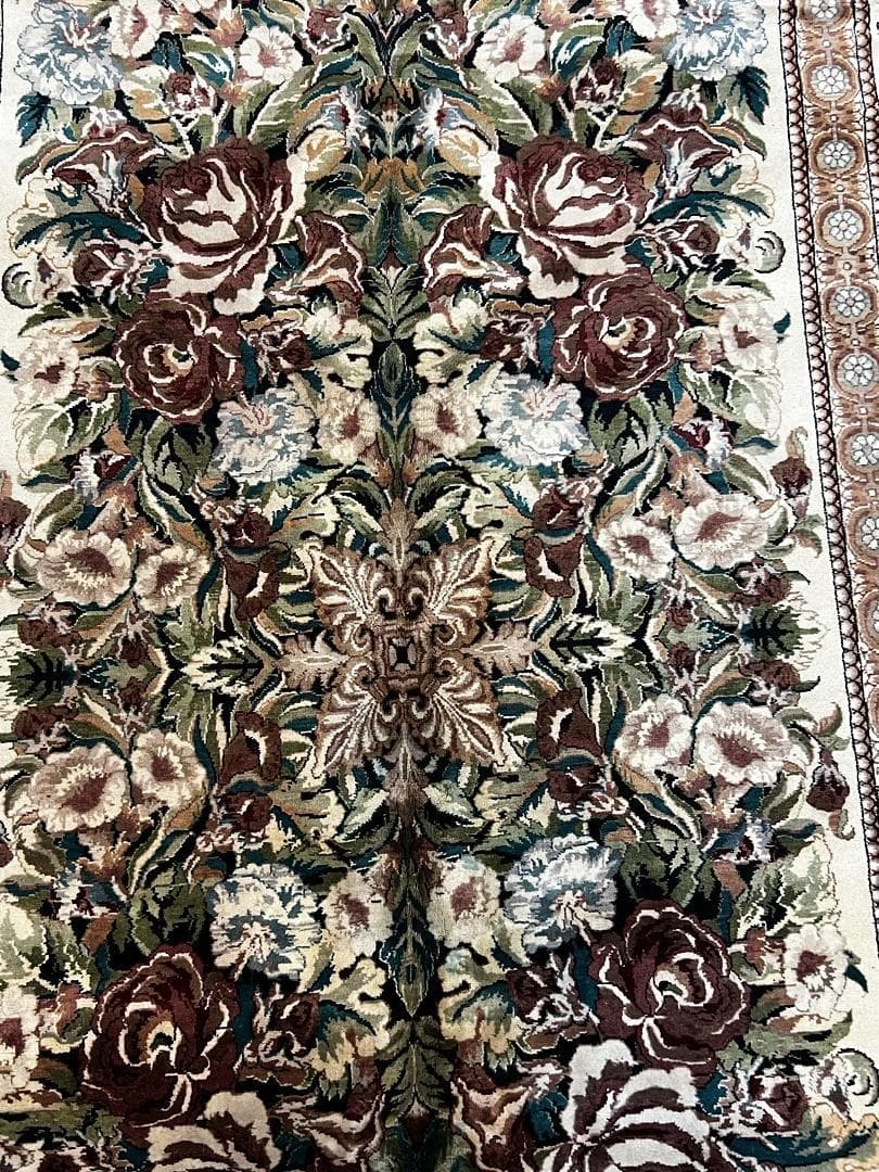 Persian Wool view 3