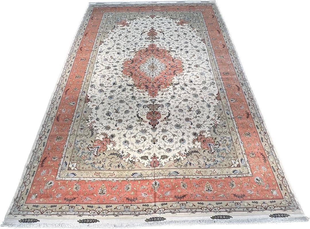 Tabriz Wool & Silk view 2