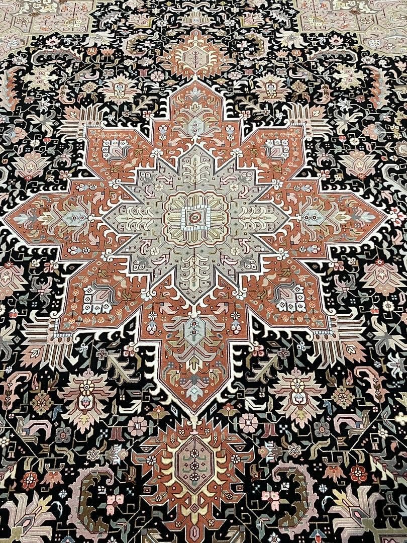 Tabriz Wool & Silk view 3