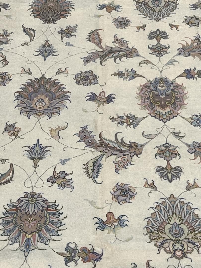 Tabriz Wool & Silk view 3