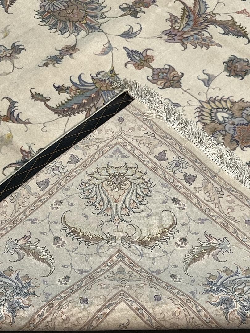 Tabriz Wool & Silk view 4