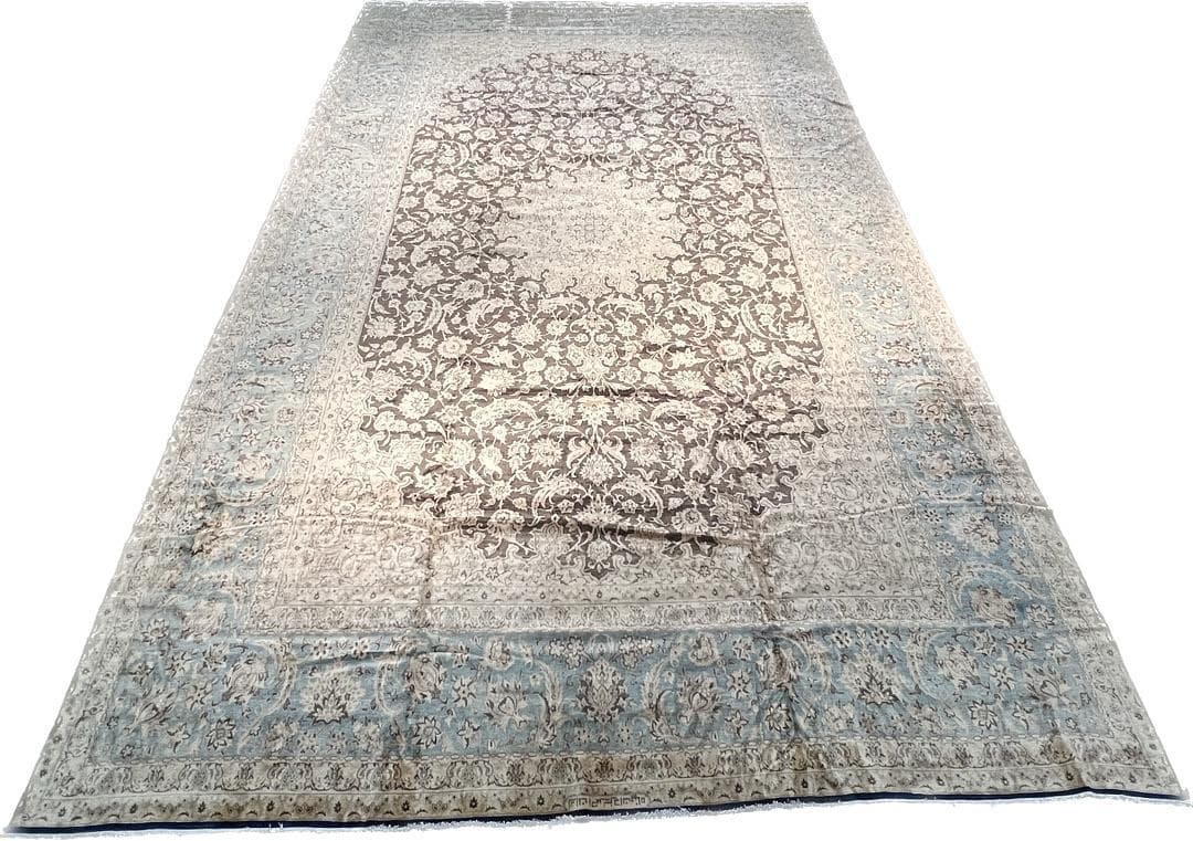 Old Isfahan Wool view 2