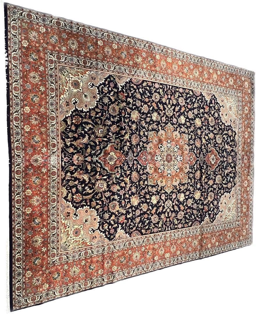 Tabriz Wool & Silk view 2