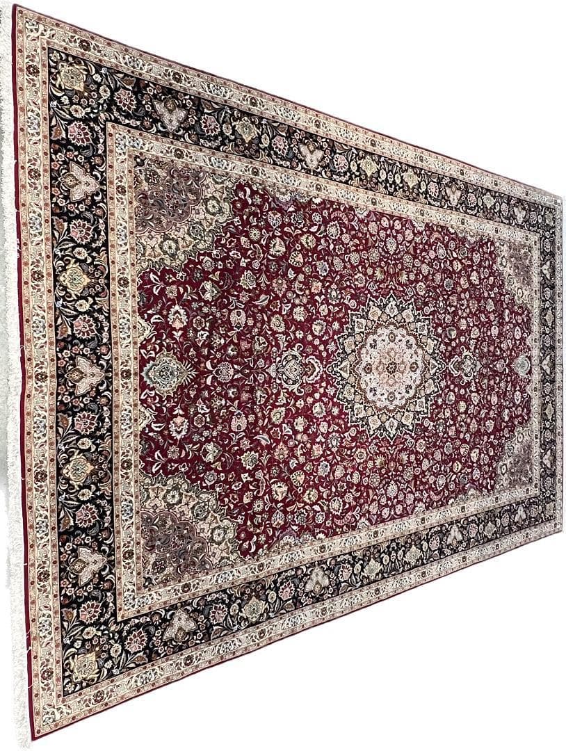 Tabriz Wool & Silk view 2