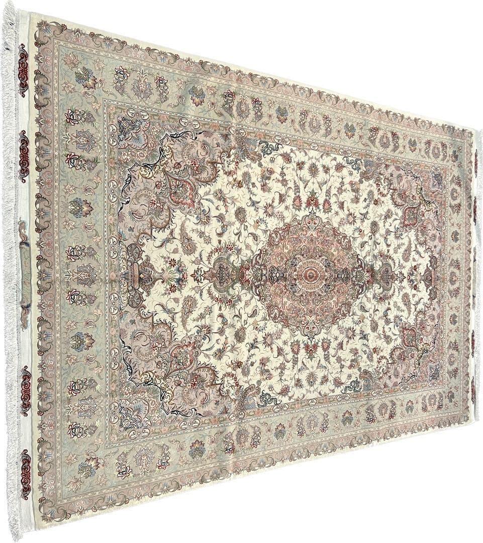 Tabriz Wool & Silk view 2