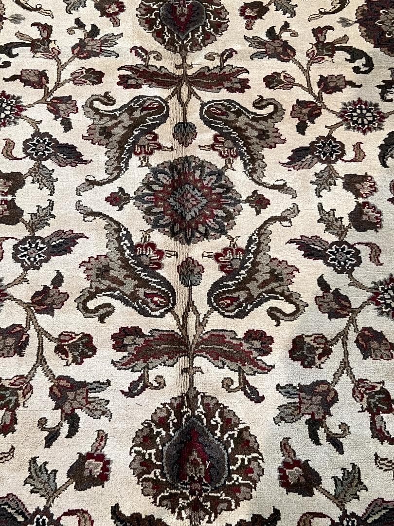 Khorasan Wool view 3