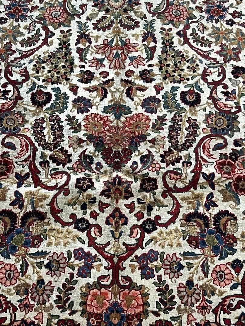 Kashan Wool & Silk view 4